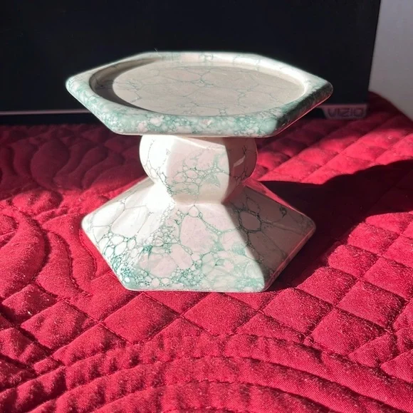 PartyLite Terrazzo P0590 cream and green marbled pillar candle holder - Picture 2 of 5